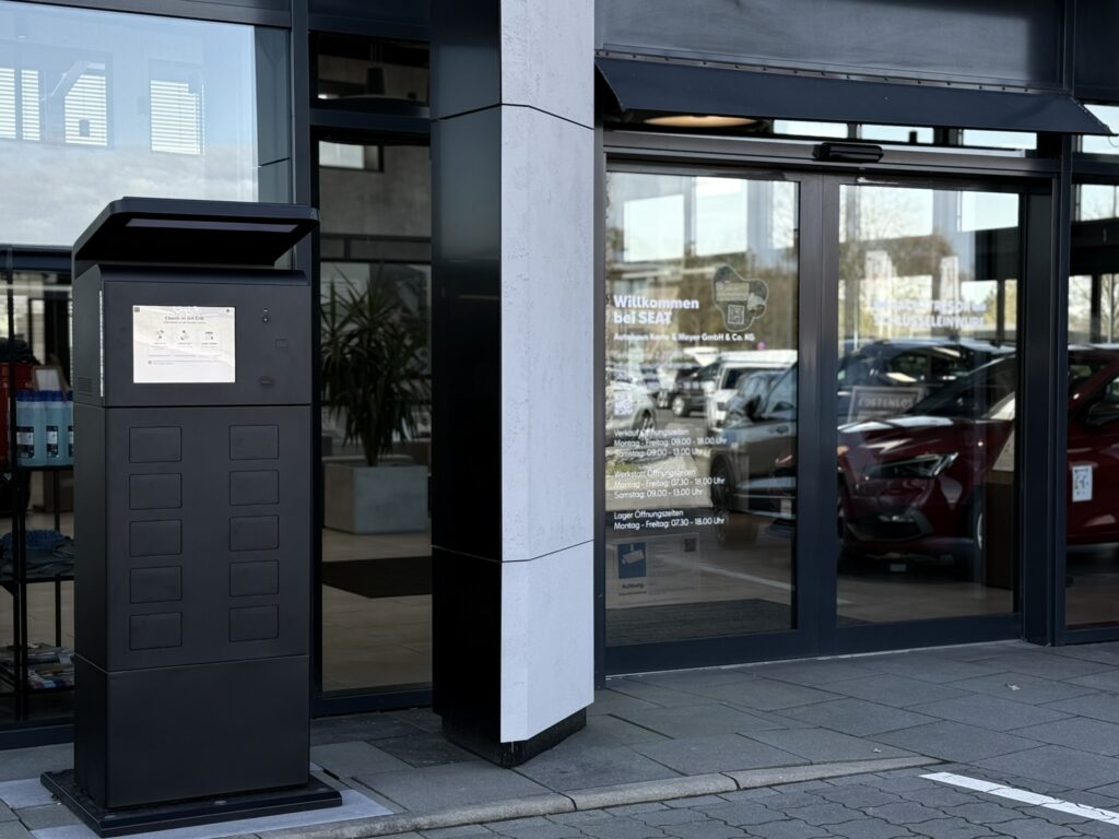 Tjekvik Automat Erik draußen